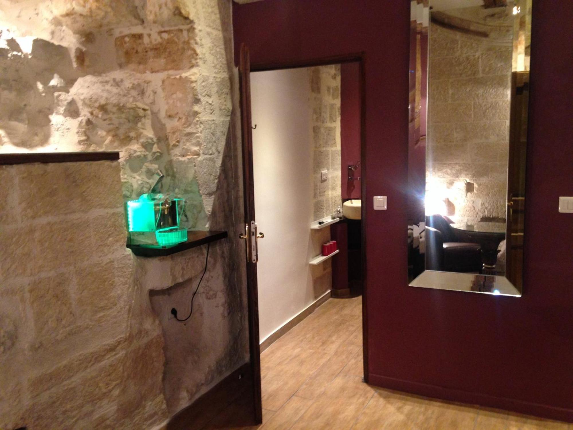 Vieux Port Panier Jardin Guest house